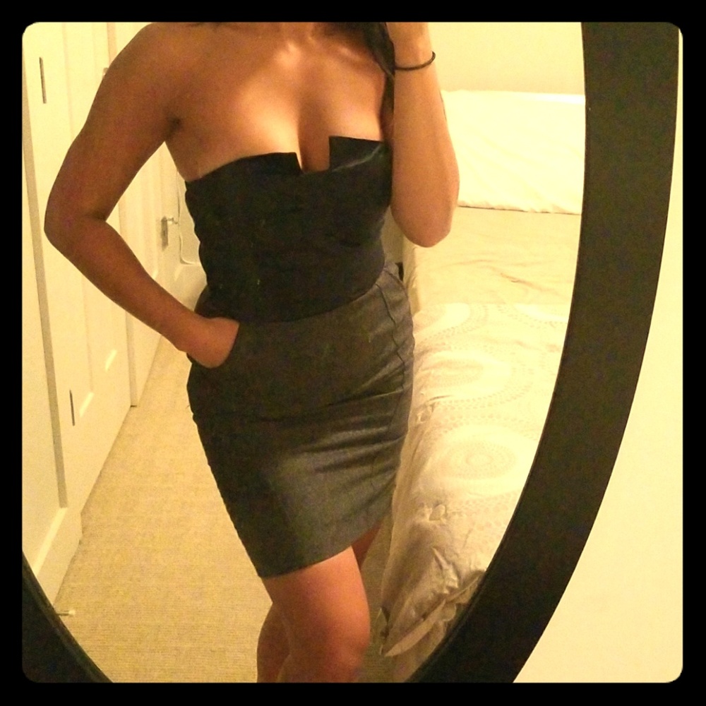 Tube strapless dress with pockets